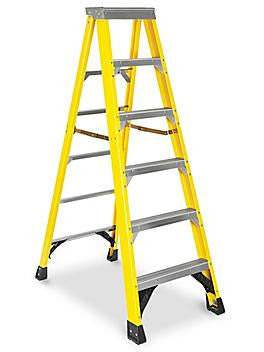 Heavy Duty Fiberglass Step Ladder - 6'