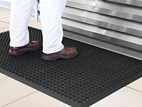 Slip Resistant Mat - Black, 1⁄2" thick, 3 x 5'