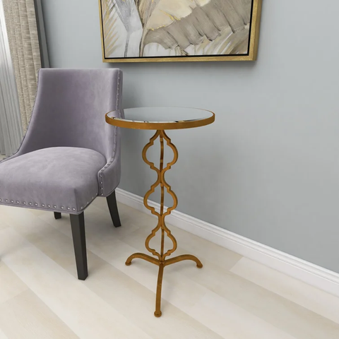 Middlet End Table
