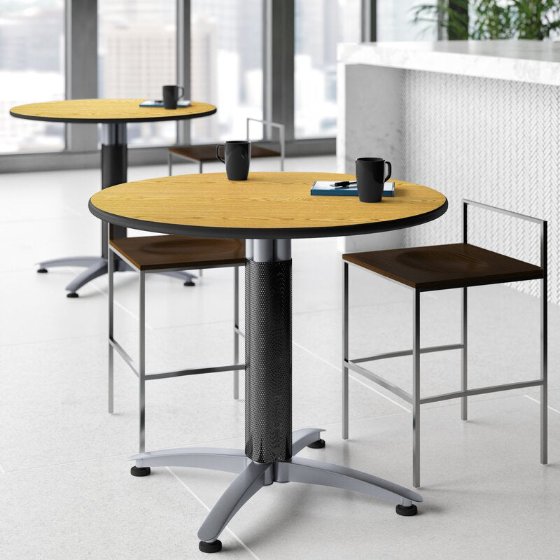 Juni Round Table – ADVANCED SOLUTIONS DISPLAY
