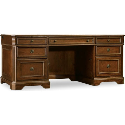 Hooker Furniture Brookhaven Executive Desk in Cherry